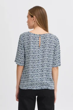 Blouse with short sleeve