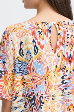 Blouse with short sleeve