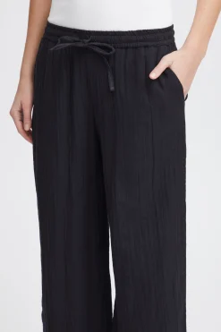 IAFOXA Trousers