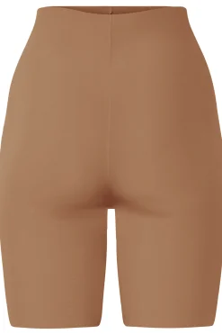 IASIV Shorts