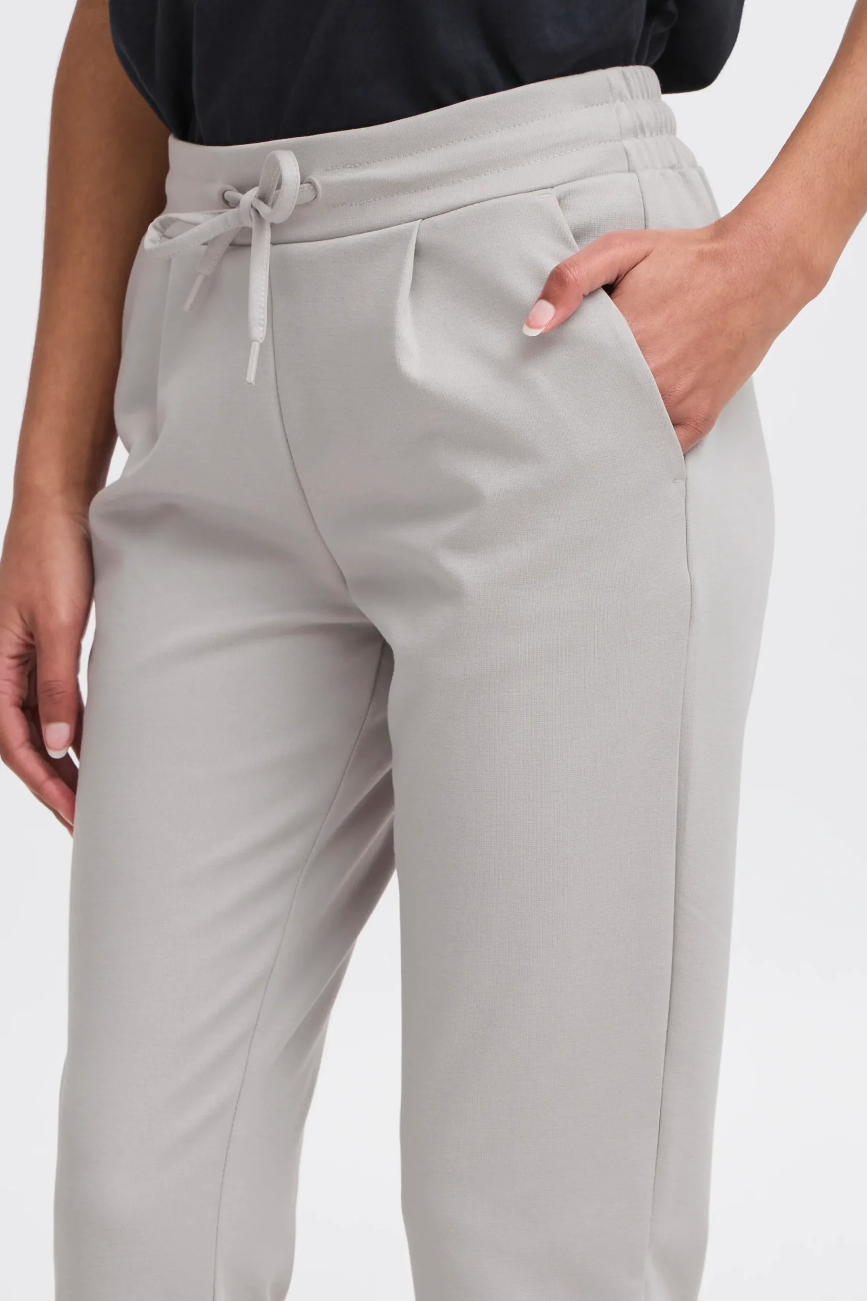 IHKATE Trousers