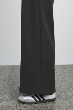IHKATE Trousers