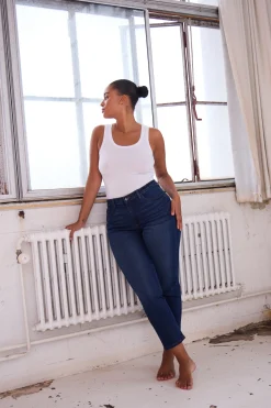 IHTWIGGY RAVEN Ankle Jeans